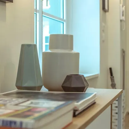 Apartment Clock Loft *