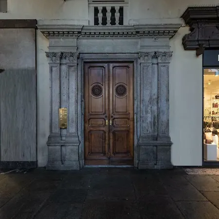 Mansarda In Piazza Castello * Turín