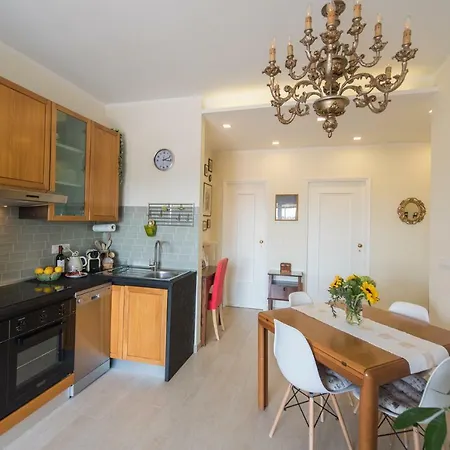 Apartment La Balounette - Pittoresco Attico Con Vista Sui Monti