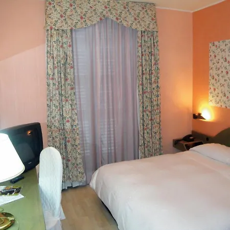 Due Mondi Hotel Turyn