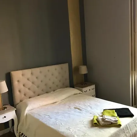 Oda ve Kahvaltı Civico7 2*