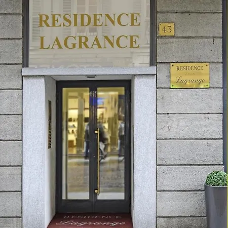 Lagrange 5*