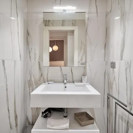 Apartment Corso Vittorio Central Duplex