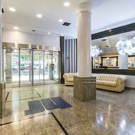 ホテル Royal Centro Congressi 4*