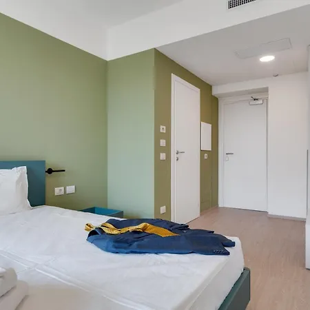 Camplus Bernini Casa Per Ferie Turín