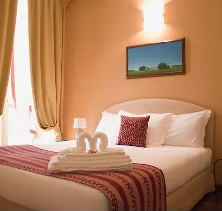 Loger Confort & Apartahotel 4*