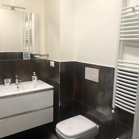 Loger Confort & 4* Turín