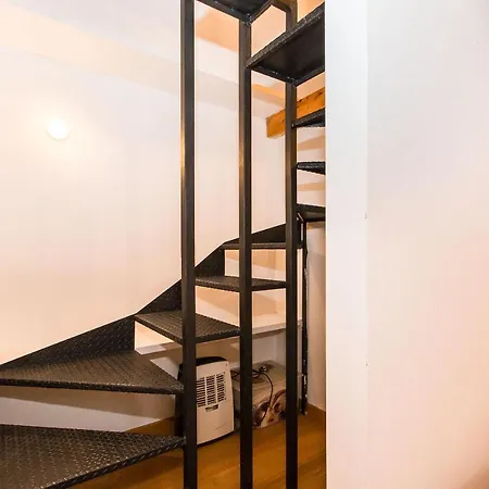 Apartamento Porta Susa & Roomy Flat Turim