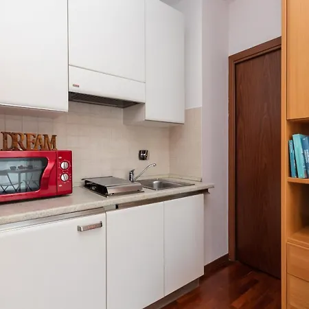 Con Terrazzo Nei Pressi Dell'universita * Τορίνο