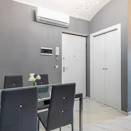 Elegant - In Centro Portanuova Apartamento Turim
