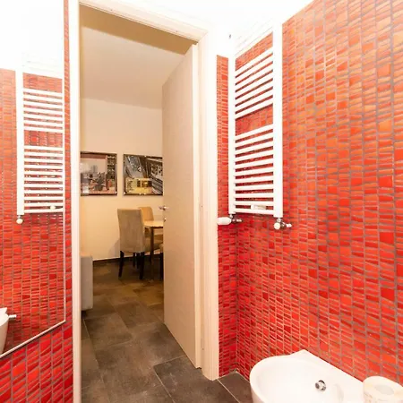 Piazza Vittorio Veneto Apartment *