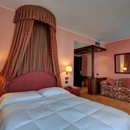 Due Mondi Hotel Turin