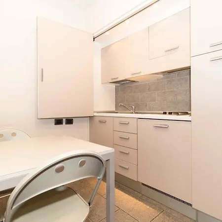 Appartement Open Space 53 Con Parcheggio In E Colazione Deliziosa Turin