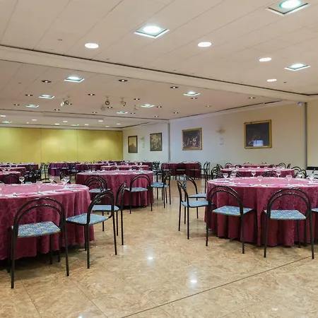ホテル Royal Centro Congressi 4*