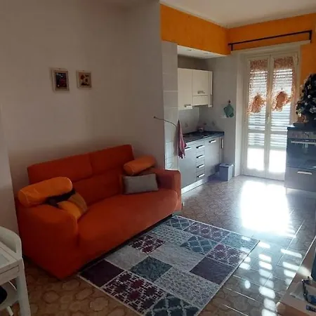 Casa Dei Nonni - Comodo Metro E Stadio Juve Appartamento