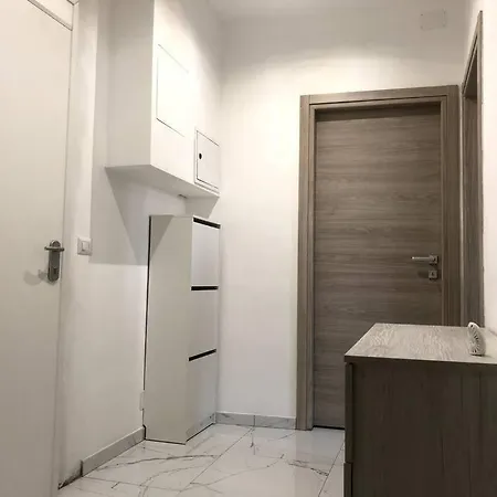 Casa Martina Pronta Per Te, Con Due Stanze Da Letto! Appartamento *