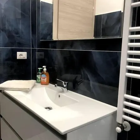 Appartamento Casa Martina Pronta Per Te, Con Due Stanze Da Letto! Torino