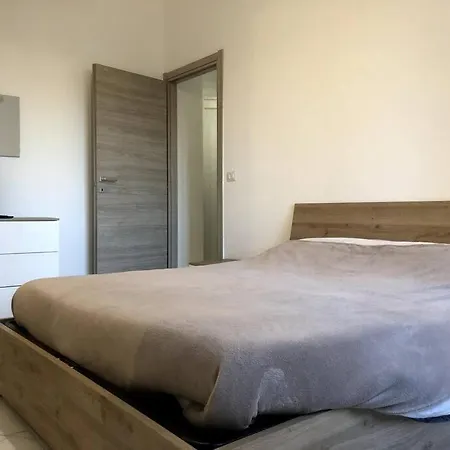 Appartamento Casa Martina Pronta Per Te, Con Due Stanze Da Letto! *
