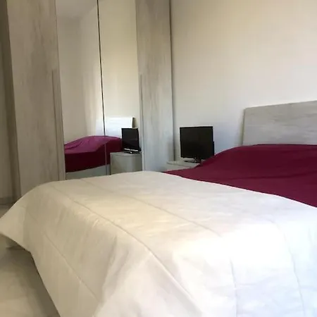 Casa Martina Pronta Per Te, Con Due Stanze Da Letto! Appartamento *