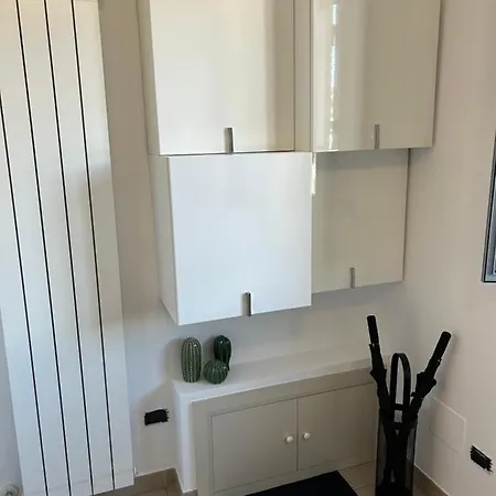 Апартаменты Typical One Bedroom In Center *