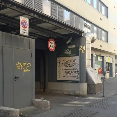 Open Space 53 Con Parcheggio In E Colazione Deliziosa Appartement Turin