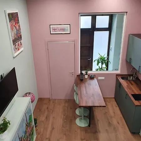 Casaotto Apartman *