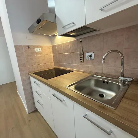 Apartment Xiridia House