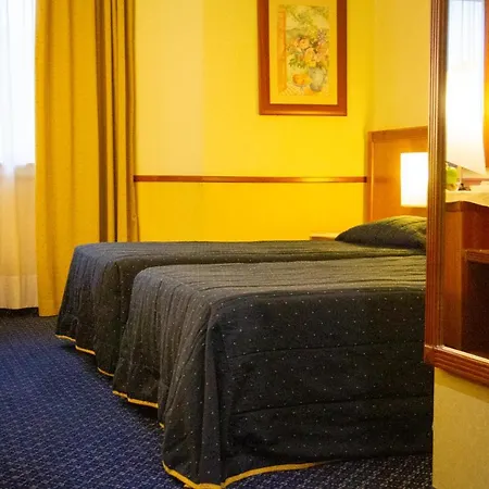 Pacific Fortino Otel Torino