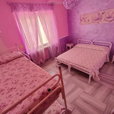Otel Serenella 2*