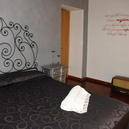 Chic Bed & Breakfast *