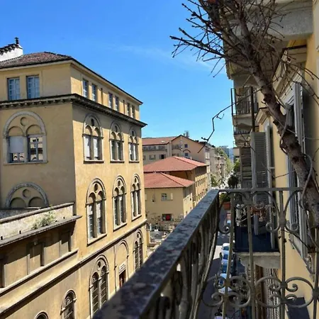 Apartamento Homely Classic Flat In Center Close To Metro & Station Turim