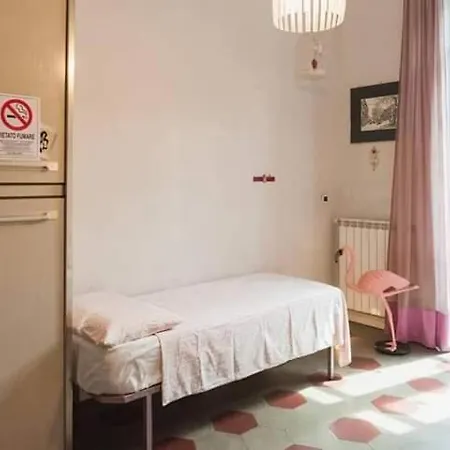 Bed & Breakfast Casa Dani&Swing Bed&Books Turin