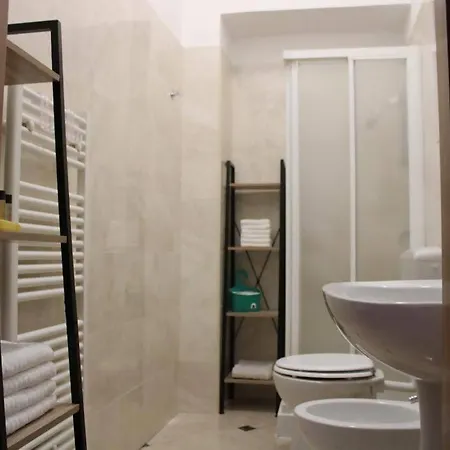 Casa Colore Esclusiva In Posizione Centralissima Турин