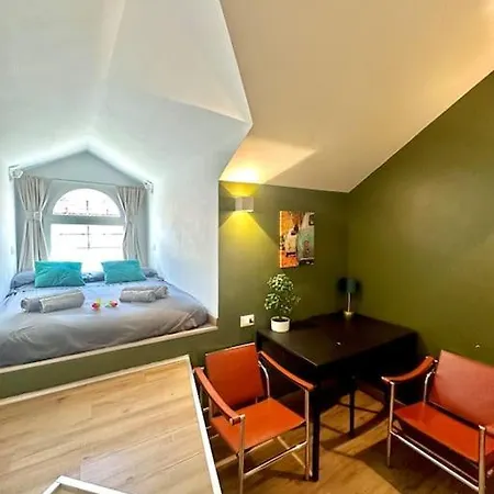 Charme Torinese, Rifugio Ungaretti In Centro Apartamento