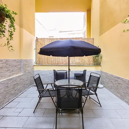 La Casa Di Olivia By A Porter Apartment