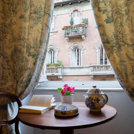 Oda ve Kahvaltı La Luna E I Falo Luxury Torino