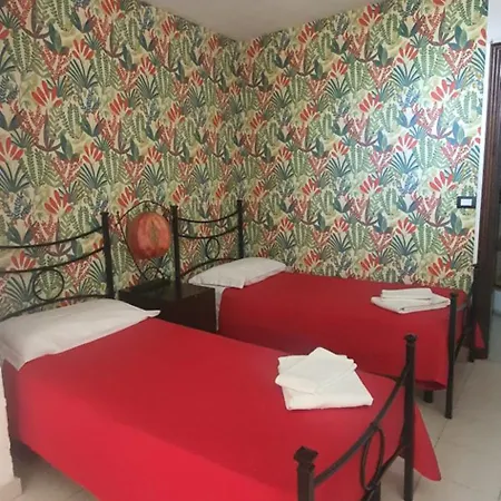 Central Apartment דירה *