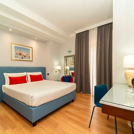 ホテル Royal Centro Congressi 4*