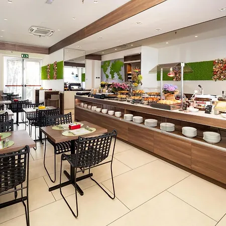 Western Luxor Hotel Turin