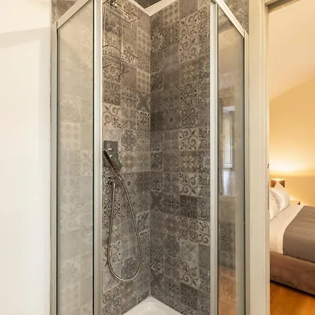 Piazza Castello 200 Sqm - Terrace - Jacuzzi Apartamento