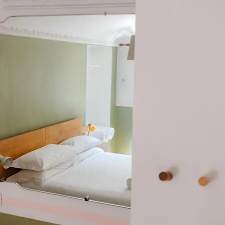 Tomato Urban Retreat Hotel