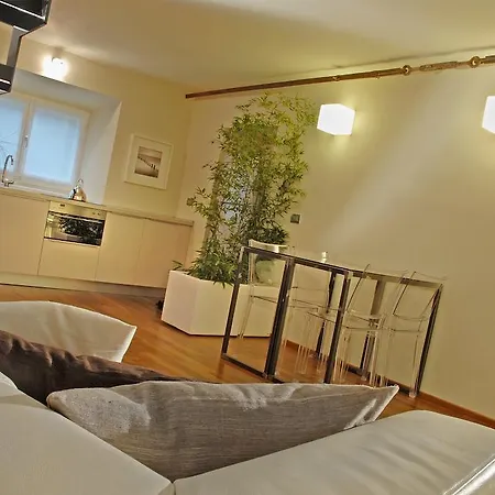 ベッド・アンド・ブレックファスト B ＆ B テッレス ダヴェントゥーレ スイーツ トリノ