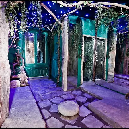 موتيل Sixlove Gate Lanza (adults Only) *
