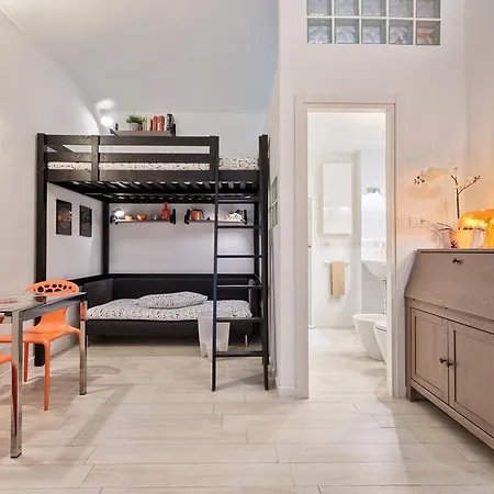 Littleandcosy トリノ