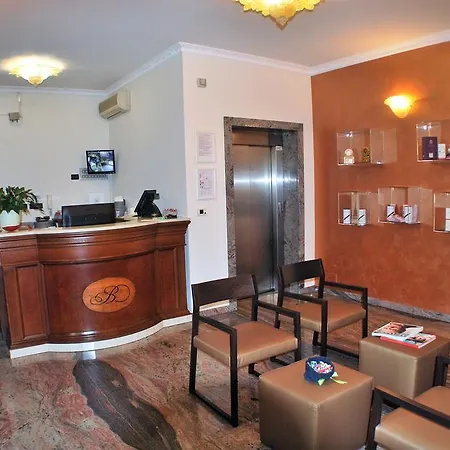 Belvedere Hotel 3*