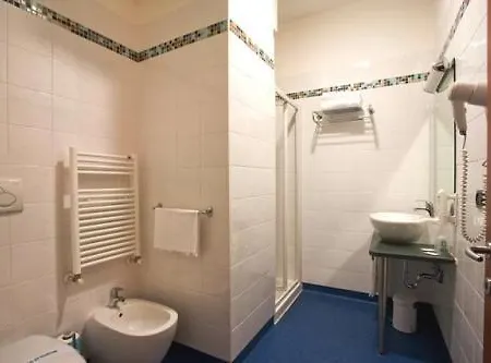 Master Otel