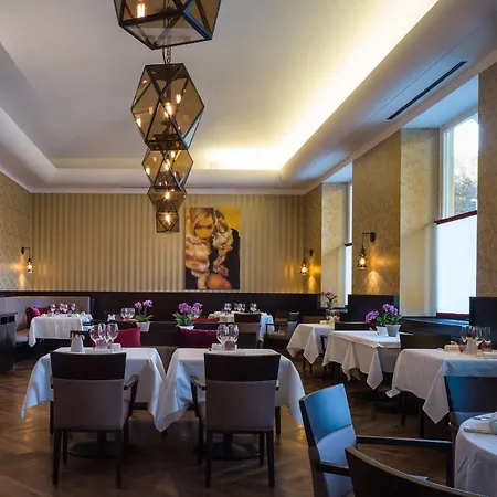 Palace 4* Turín