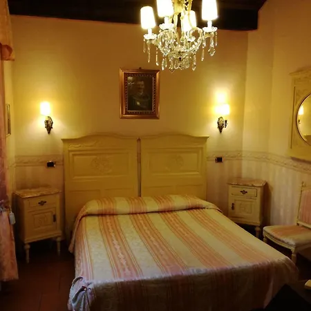 Ai Savoia - Gasthof Turin