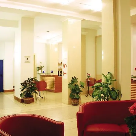 Hotel Alexandra Turyn