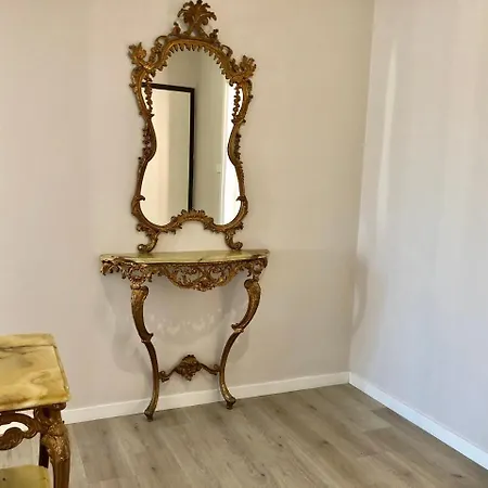 Yhome | J Stadium - Toscana Apartments Apartment *
